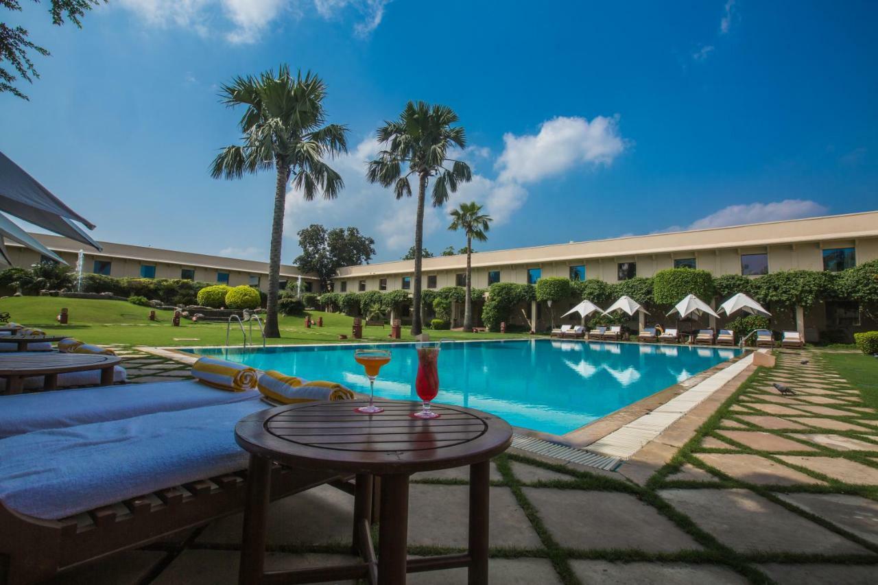 Trident Agra Ξενοδοχείο Agra  Εξωτερικό φωτογραφία The Leela Palace, New Delhi