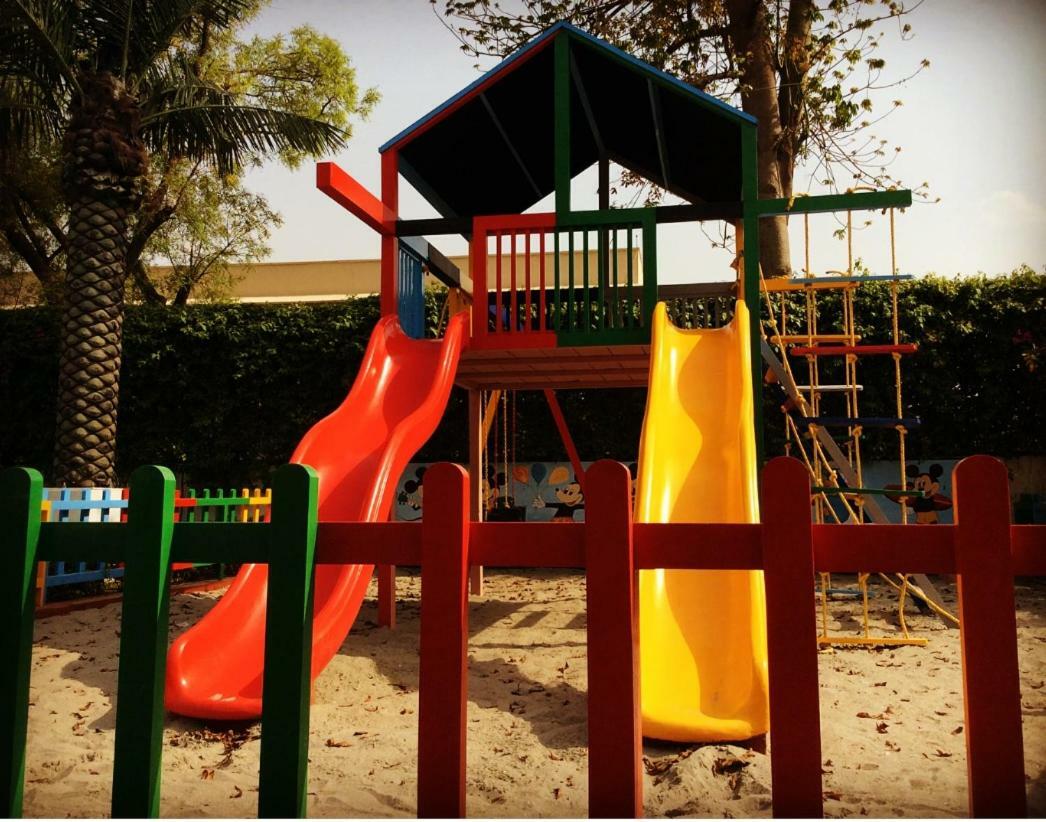 Trident Agra Ξενοδοχείο Agra  Εξωτερικό φωτογραφία Playground in Cairo, Egypt